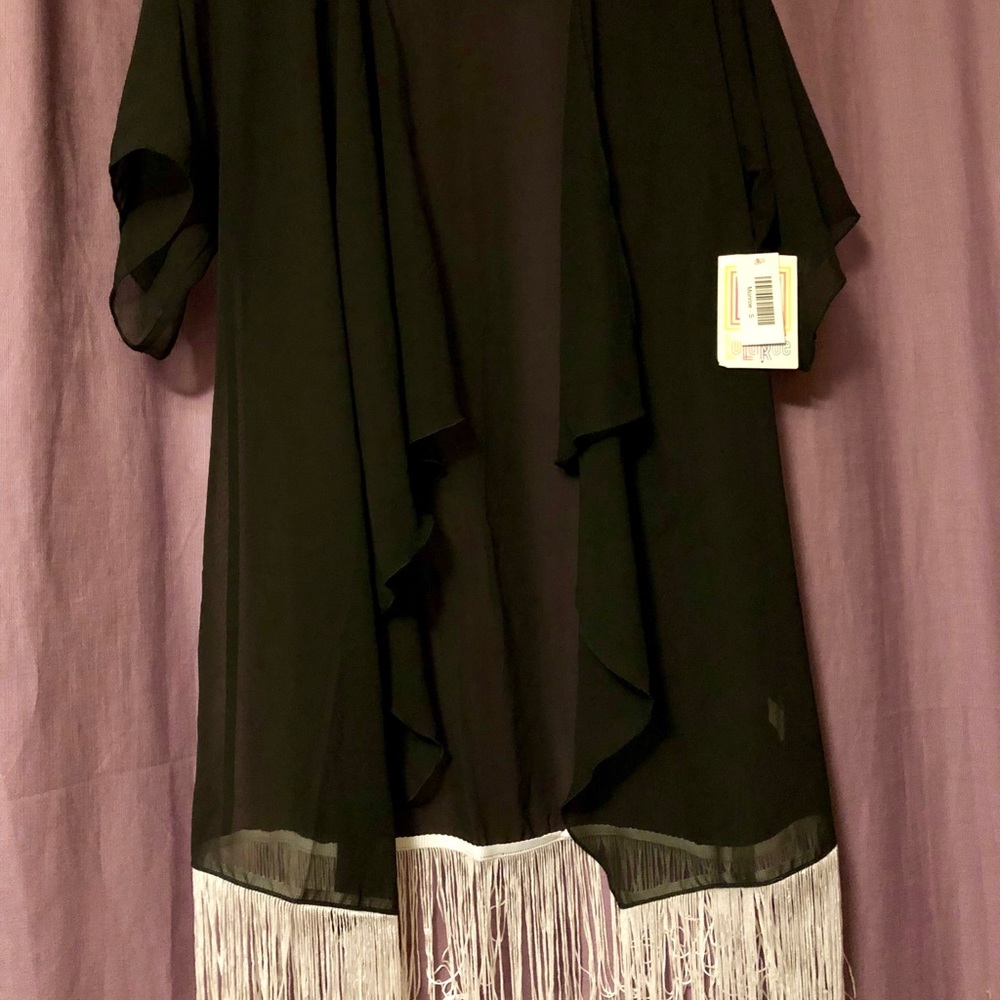 BNWT Lularoe Monroe layering piece